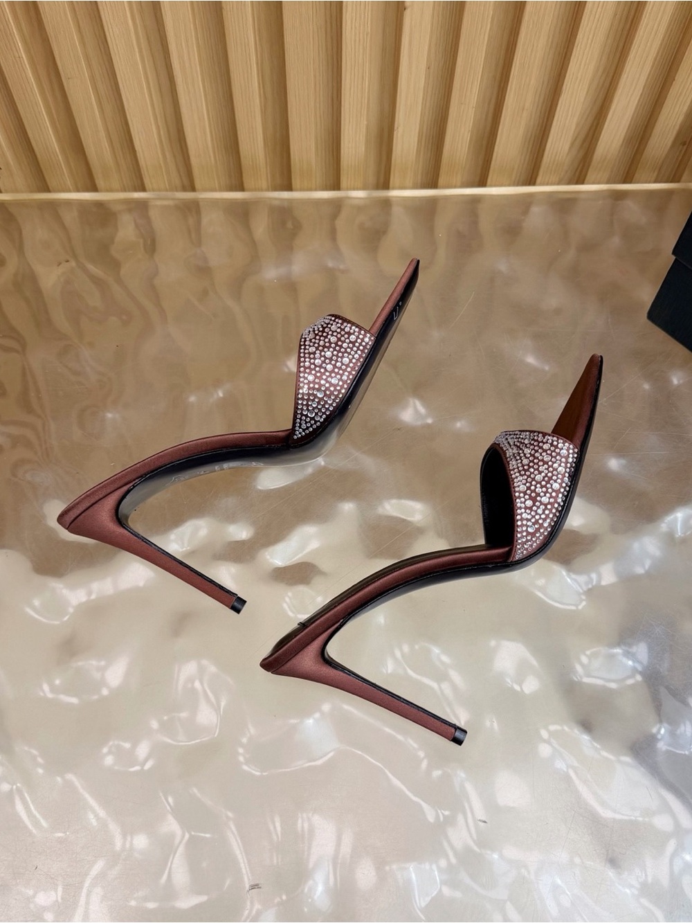 Giuseppe Zanotti Brown Pointed Crystal-Embellished Mules - Picture 7 of 10